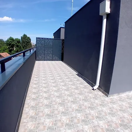 Aqua Apartments 1 Ягодина Екстериор снимка